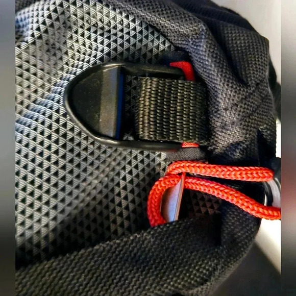 Canada Fanny Waist travel Sports adventure waterproof Pounch strap Black Zipper - Picture 3 of 11